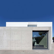 Exterior 1