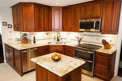 Kitchen photo in DC Metro
