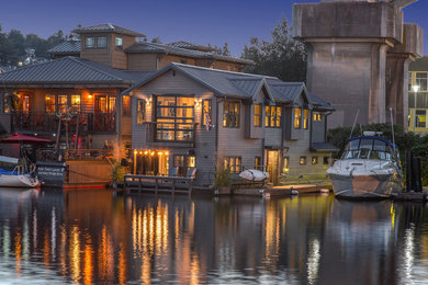 Inspiration for a contemporary exterior home remodel in Seattle