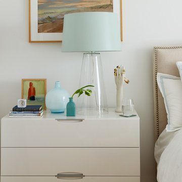 Madison Avenue | Bedside Table/Drawers