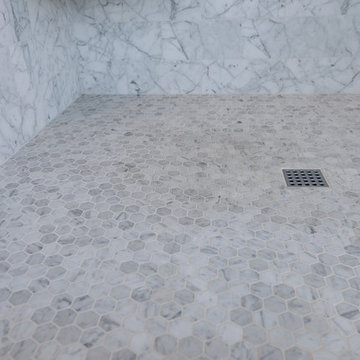 Antartide Leather/Carrera bathroom