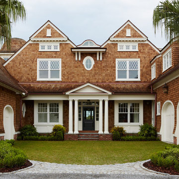 Grattan Residence
