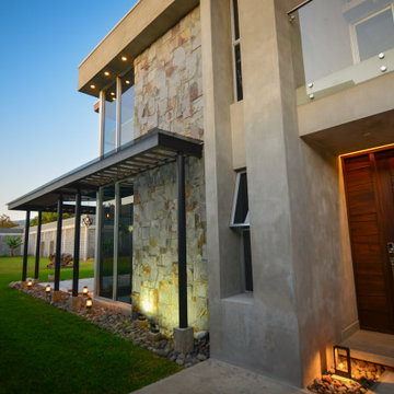 Bridge Residence