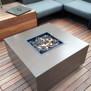 Dynamic Downtown Rooftop Resort