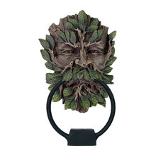 knocker