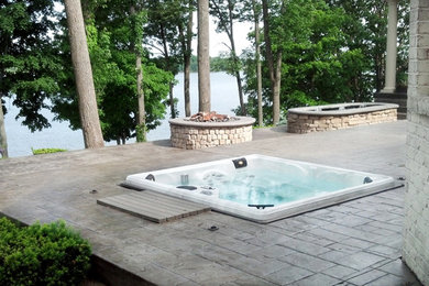 Elegant pool photo in Indianapolis