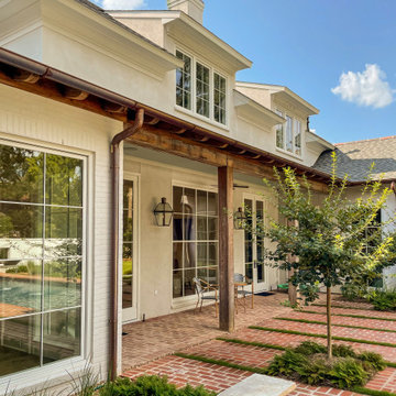 Live Oak Manor