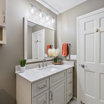 Starmark Maple Ridgeville Main/Guest Bathroom in Macadamia