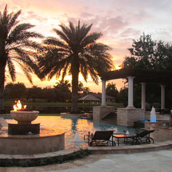 Custom Luxury Pools - Products