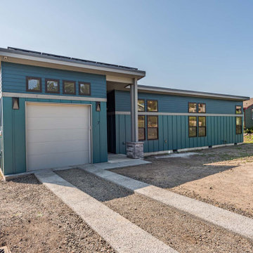 Port Townsend - Sun-Filled Solar Home