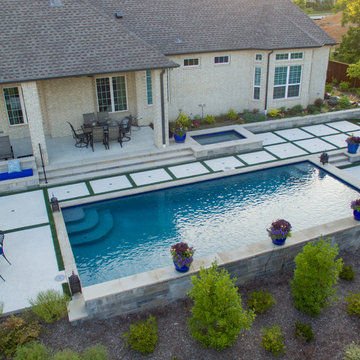 Modern Colleyville Pool & Spa