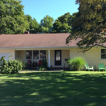 Kings Park Siding - Adobe Cream Shakes with new Windows