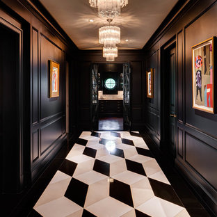 Klassisk inredning av en hall