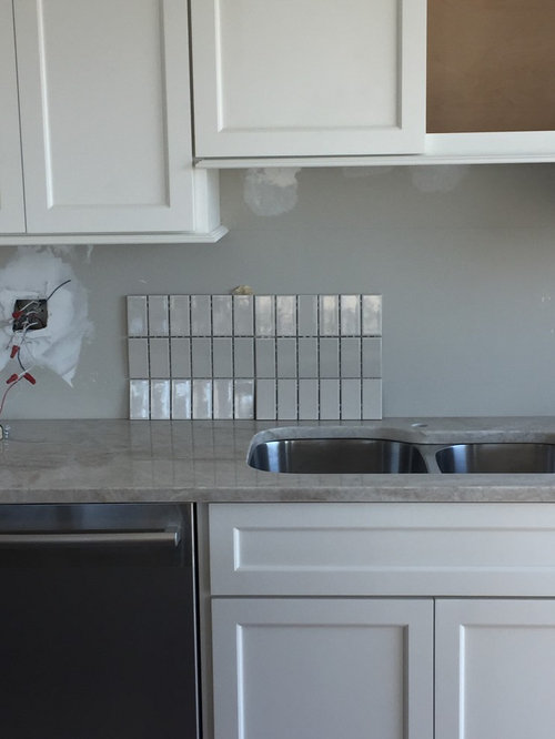 Vertical or horizontal backsplash