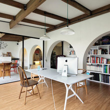 Houzz Tour: Styles of the Past, Present & Future Live in This Apartment
