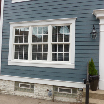 Chicago, IL 60614 Exterior Siding Remodel in Evening Blue Hardie