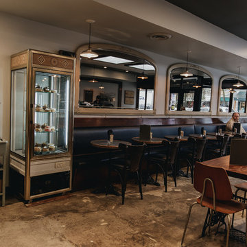 Au Comptoir