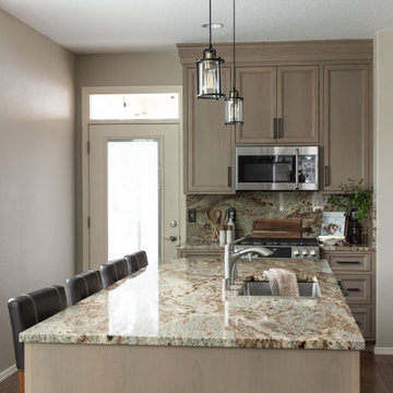 Granite Glamour Kitchen Remodel
