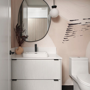 Boutique Penthouse Suite, Toronto, ON