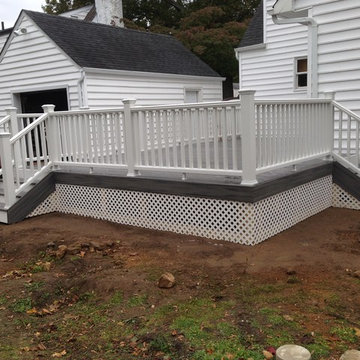 Trex Transcends Island Mist with Trex Transcends White Rail