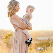 Jennifer Dean's photo
