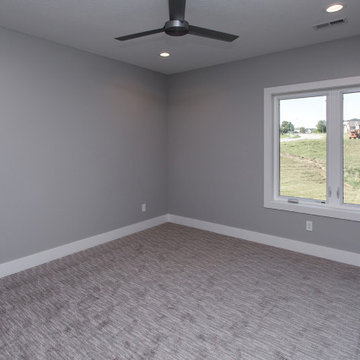 1 1/2 Story Moern Prairie Plan #66118