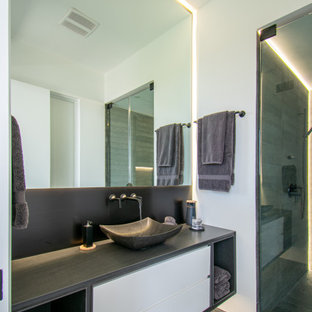 Industrial Badezimmer mit schwebendem Waschtisch Ideen, Design & Bilder