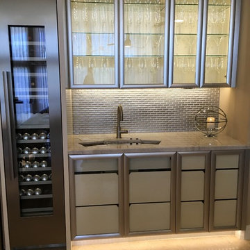 Conway Contemporary Kitchen - Sparkle & Shine