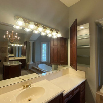 Saxon Interior Wallpaper Removal and Master Bath Refinish