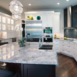Plato Cabinets - Kitchen & Bath - Kitchen Cabinetry