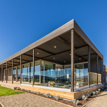 Lake Wanaka Courtyard House