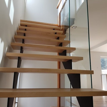 Skeleton staircase