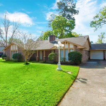 HOME FOR SALE: 1006 CASTLE HILL TRAIL KINGWOOD