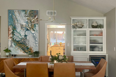 Minimalist dining room photo in San Francisco
