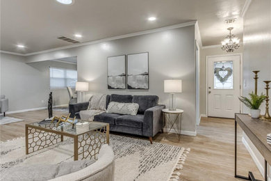 Inspiration for a living room remodel in Oklahoma City