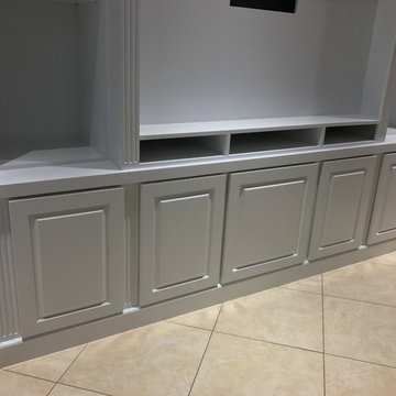 Super White Wall Unit