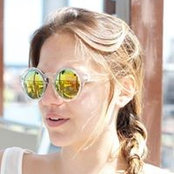 Daisy Englands foto