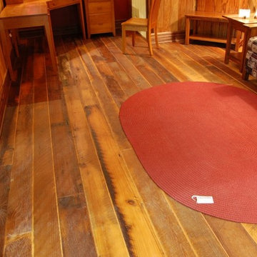 Oak Barn Siding with Circular Sawmarks