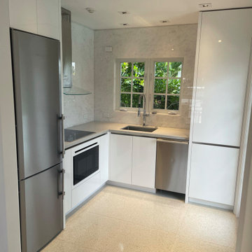 Kitchen (Guest House)