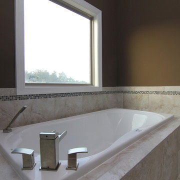 Jetted Soaking Tub
