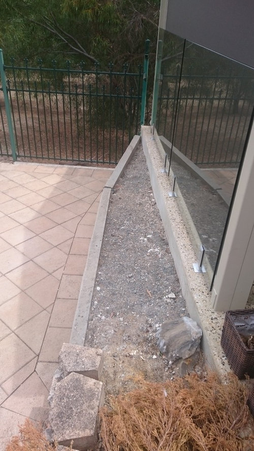 Great way to hide that ugly retaining wall Houzz AU