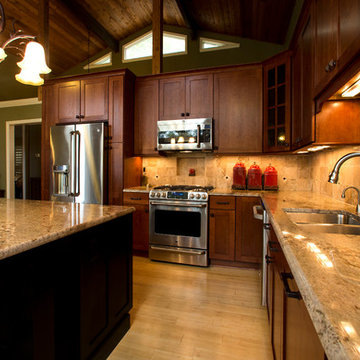 Cove Drive Kitchen