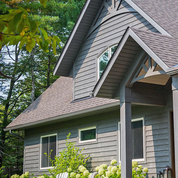 Kahshe Lake Waterfront Retreat