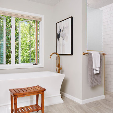 Universal Master Design Master Bath in Chanhassen