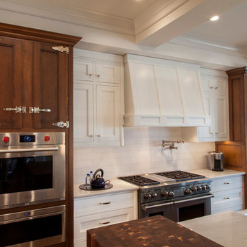 Contemporary Kitchen with White Appliances
