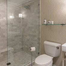 Shower - Foot Ledge