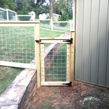 Hog Wire Fences