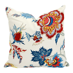 The Pillow Collection Iselin Floral White Down Filled Throw Pillow