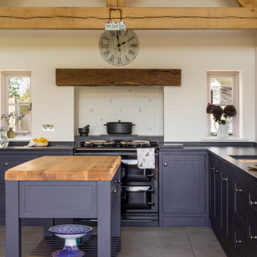 BESPOKE COUNTRY KITCHEN EXTENSION, BILLINGSHURST, WEST SUSSEX