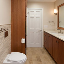 Guestroom bath